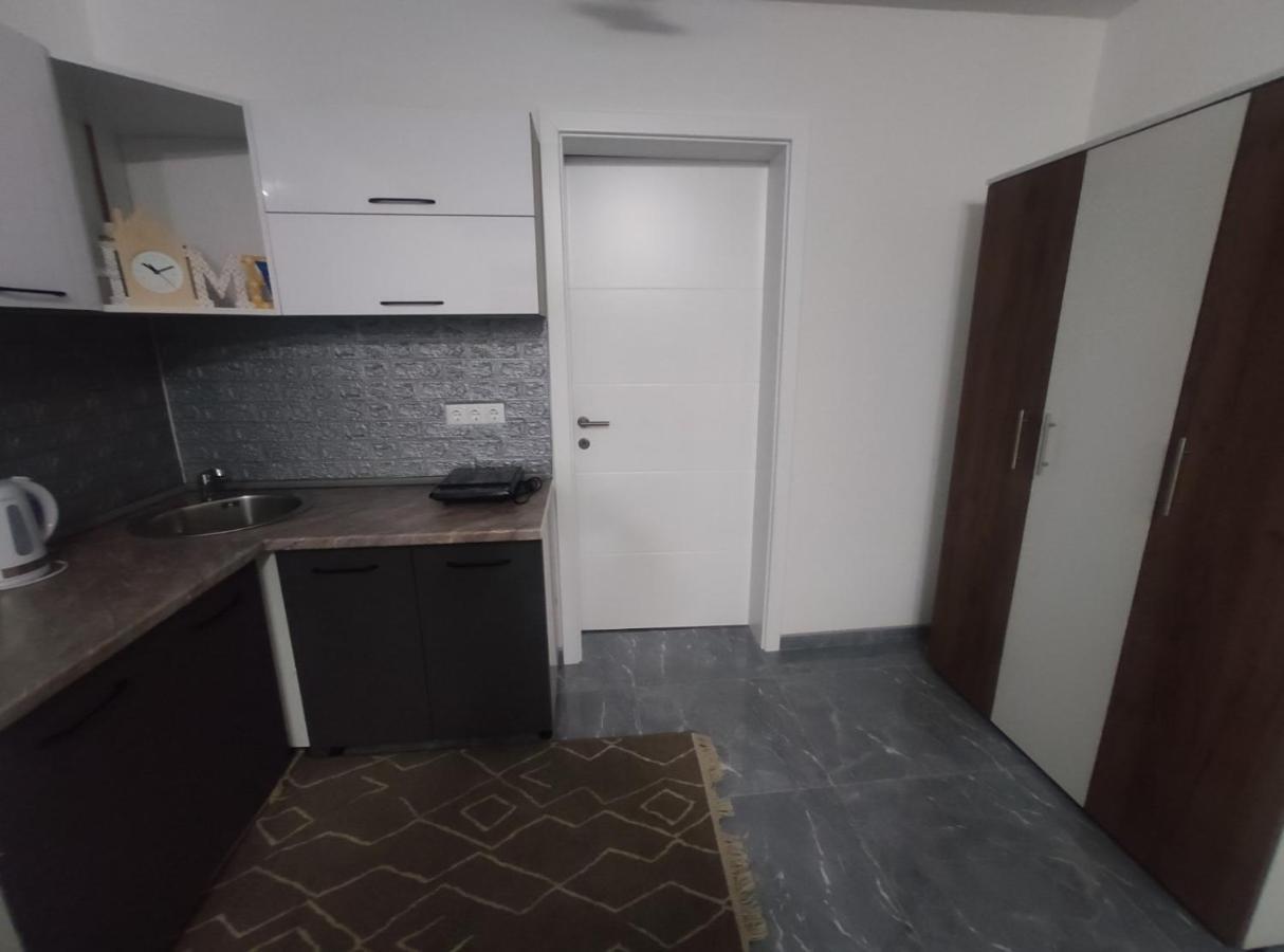 Neer Apartamento Zivinice Exterior foto