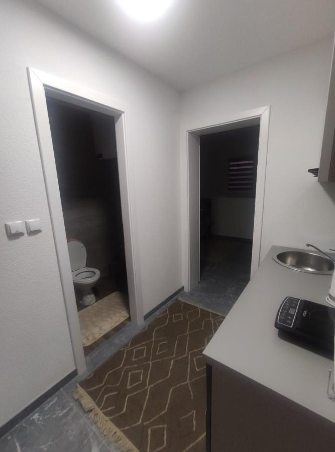 Neer Apartamento Zivinice Exterior foto